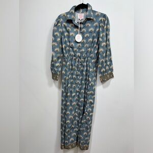 Victoria Dunn Maxi, NWT, size XS, ties at waist.